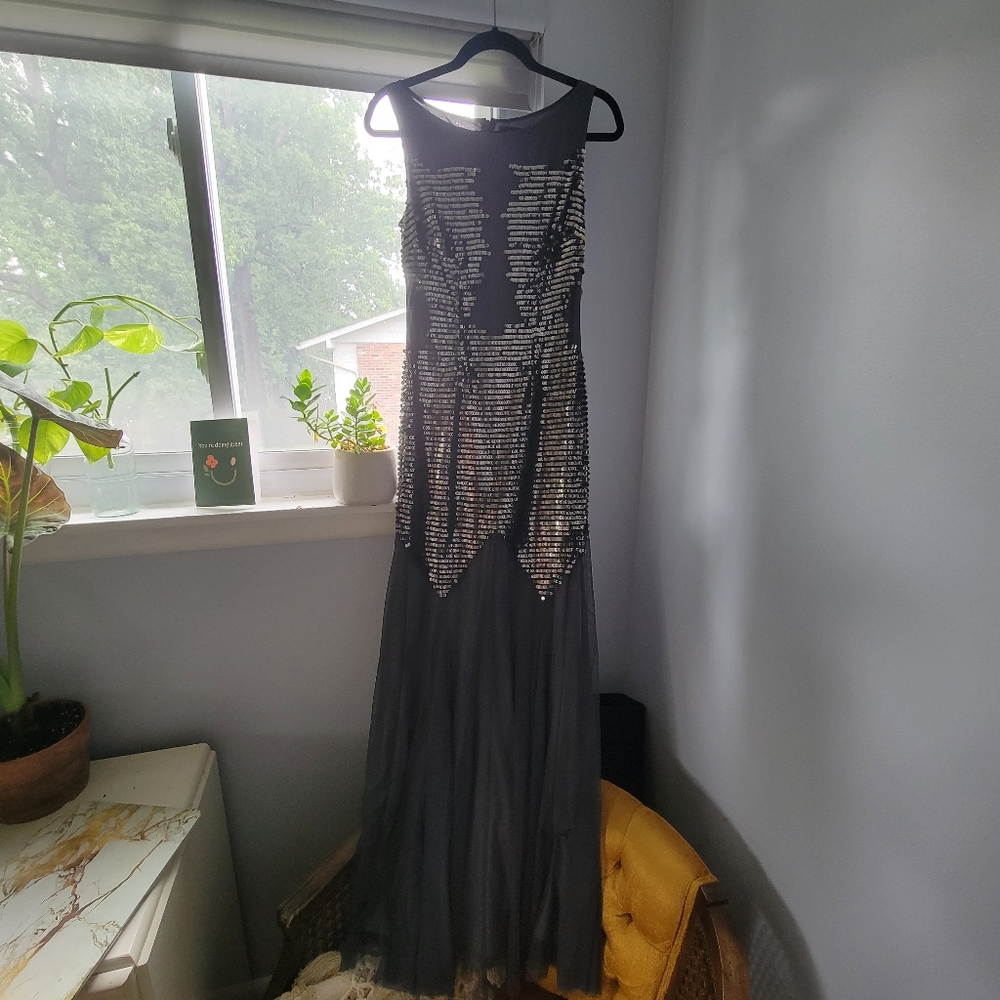 Adriana Papell Gown